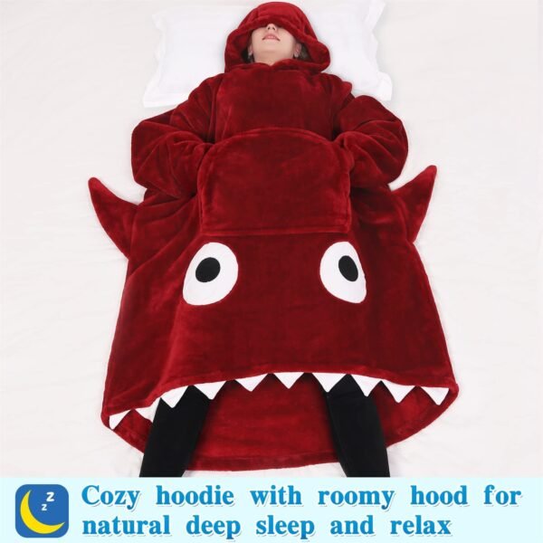 43a48f49-f0e6-4546-97fa-970aa211fd13.jpg Shark Hoodie Blanket Lengthened Wide