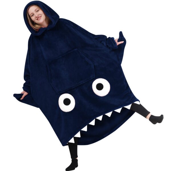 87df4d95-6c8b-459a-8c4e-d944290a8613.jpg Shark Hoodie Blanket Lengthened Wide